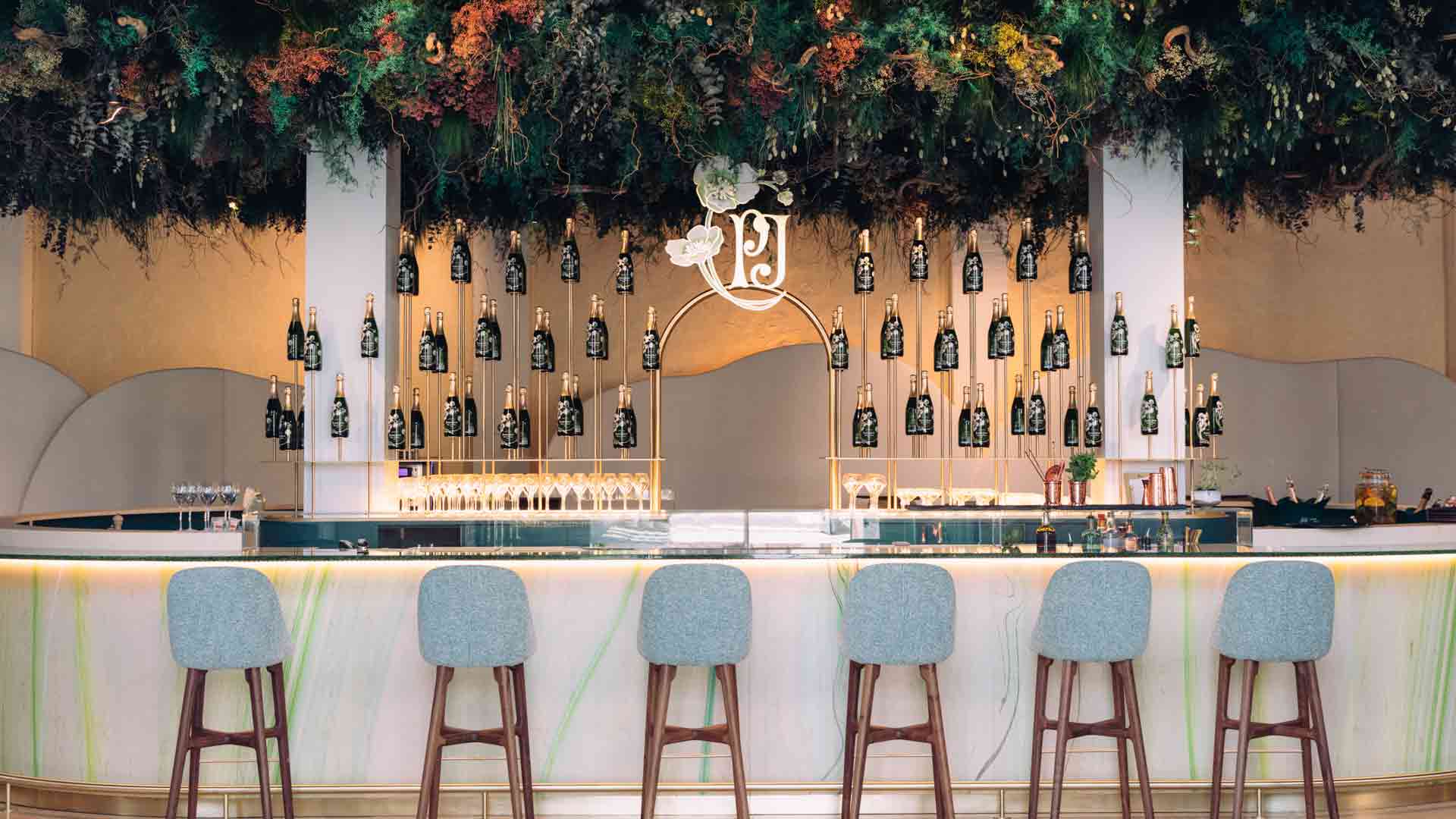 Maison de champagne Perrier-Jouët Image